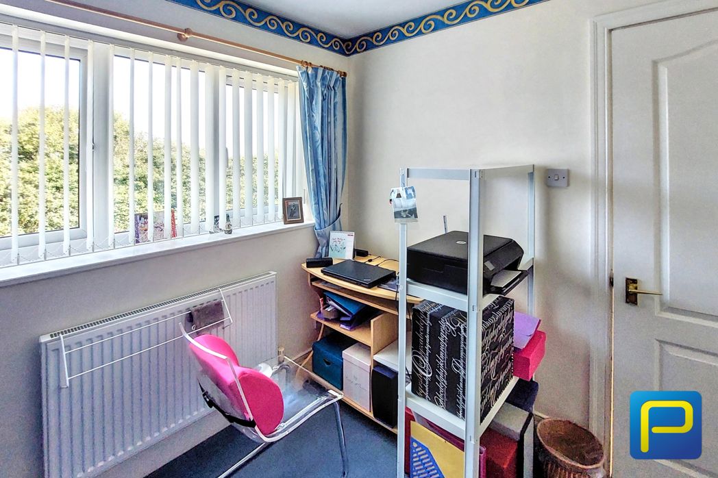 Property image 17 of 27