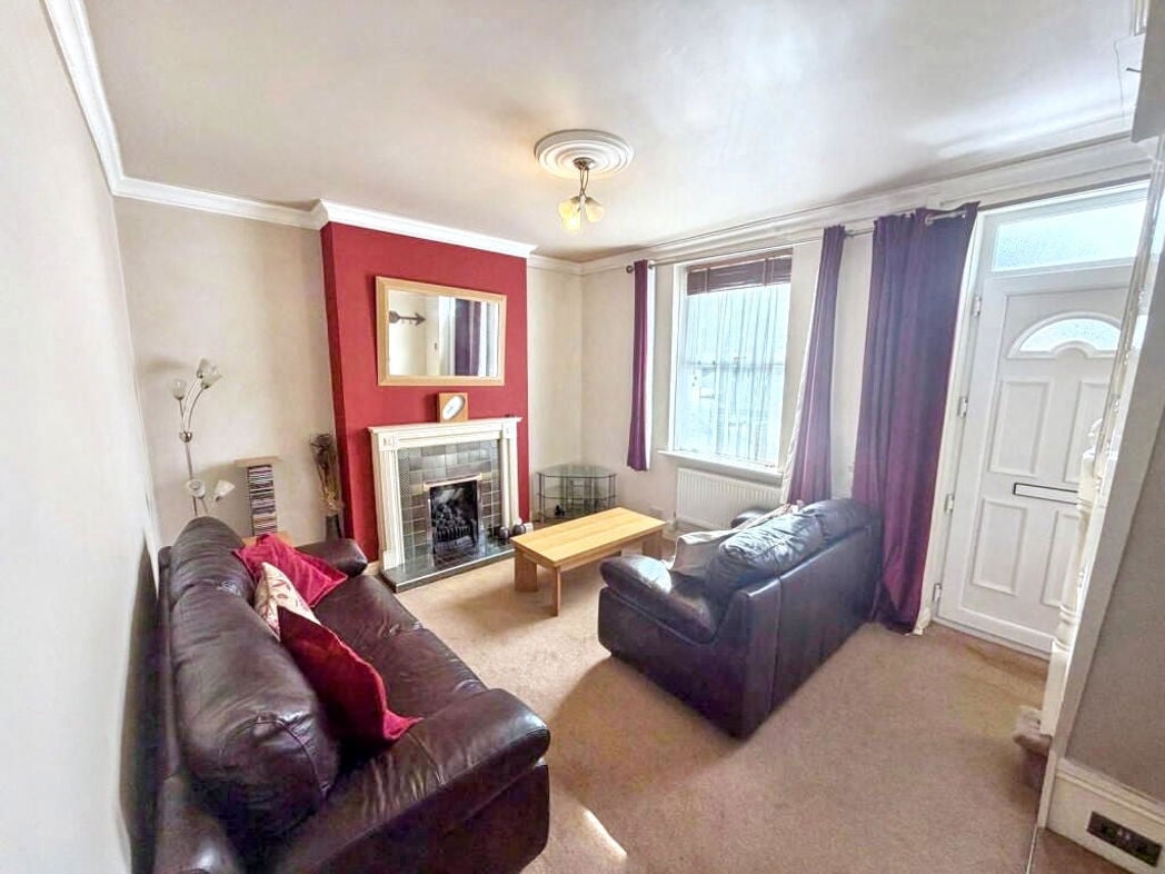 Property image 3 of 20