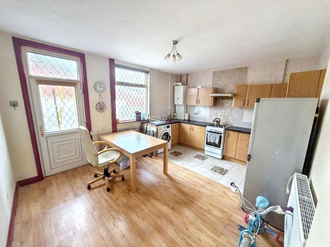 Property image 5 of 20
