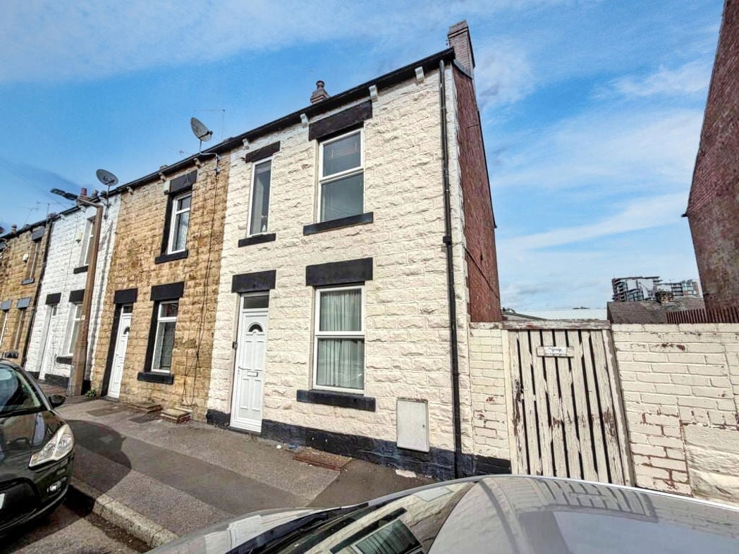 Property image 1 of 20