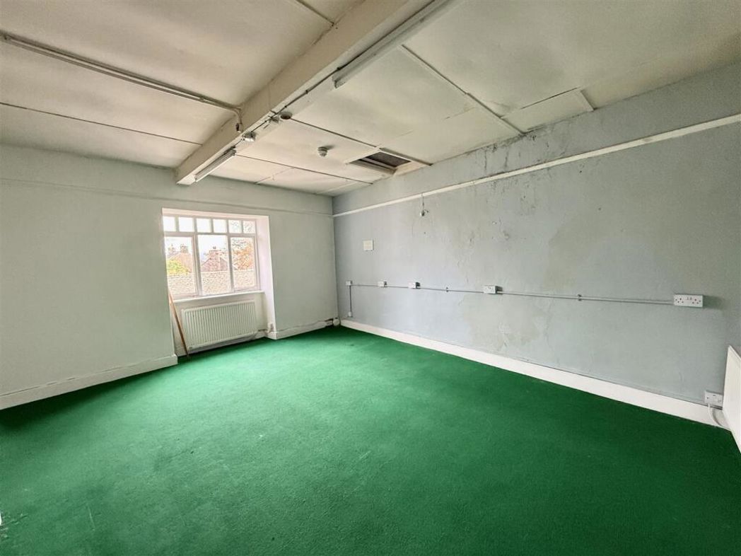 Property image 19 of 21