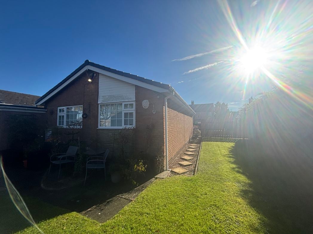 Property image 11 of 13