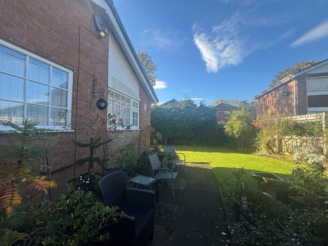 Property image 10 of 13