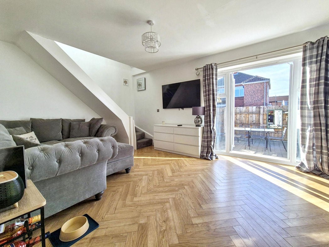 Property image 16 of 30