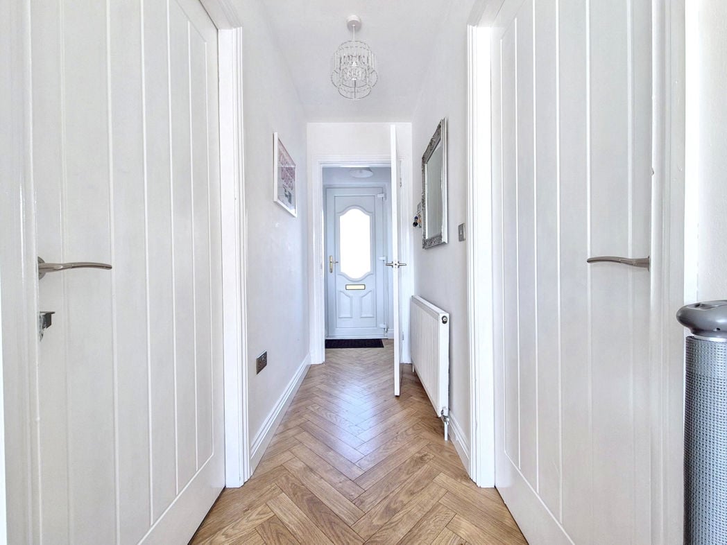 Property image 4 of 30