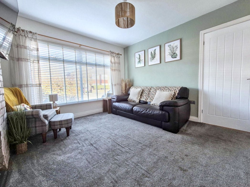Property image 7 of 30