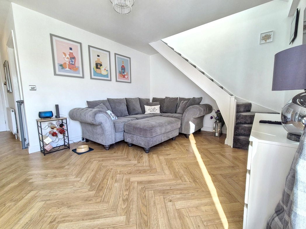 Property image 14 of 30